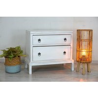 Kleine Alte Vintage Kommode in Shabby-Chic-Weiß Von 1920 von AntikHandelLux