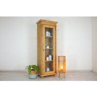 Schöne Vintage Weichholz Vitrine in Massiv-Kiefer Im Landhausstil von AntikHandelLux