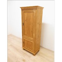 Schöner Hochschrank Mit 2 Türen Im Landhausstil in Weichholz Massiv Schöner Hochschrank Mit 2 Türen Im Landhausstil in Weichholz Massiv von AntikHandelLux