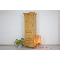 Schöner Schmaler Hochschrank Im Landhausstil in Weichholz, Küchenschrank von AntikHandelLux