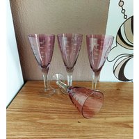 Vintage Lila Hand Geschnittenes Glas Weingläser Set 4, Trinkset, 1980Er Jahre von AntikHausCrafts