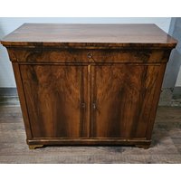 Antike Kommode Nussbaum Sideboard Anrichte von AntikStaudinger