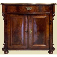 1840Er Kommode Antik Louis Philippe Mahagoni Halbschrank Von 1840 1840Er Kommode Antik Louis Philippe Mahagoni Halbschrank Von 1840 von AntikVersand