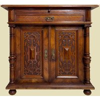 1880Er Antik Gründerzeit Nußbaum Säulen Kommode Gastronomie Anrichte Buffet Von 1880 von AntikVersand