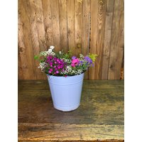 Emaille Eimer , Kübel Wassereimer Alter Pflanztopf , Valentinstaggeschenk von AntikZeitlosSchoen