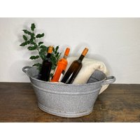 Emaille Wanne, Antike Wanne, Blechwanne, , Valentinstags Geschenk von AntikZeitlosSchoen