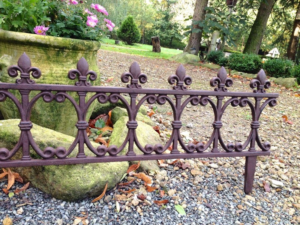 Antikas Gartenfigur Ziergitter Halterung f. Blumenkästen, Fenstergitter Blumenkasten Antikas Gartenfigur Ziergitter Halterung f. Blumenkästen, Fenstergitter Blumenkasten von Antikas