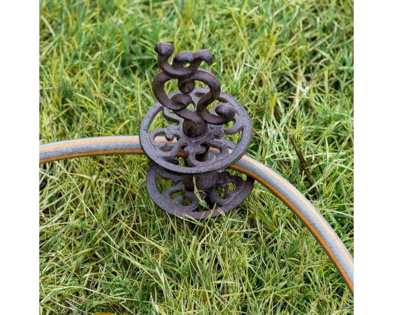 Antikas Gartenfigur Gartenschlauchführung aus Gusseisen, Schlauchführung mit Erdspieß Antikas Gartenfigur Gartenschlauchführung aus Gusseisen, Schlauchführung mit Erdspieß von Antikas