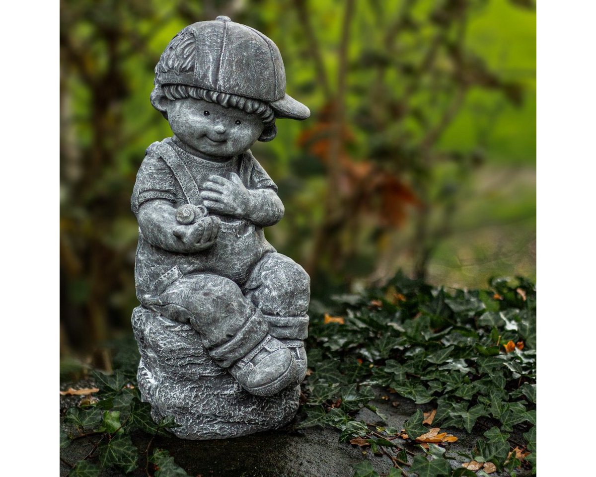 Antikas Gartenfigur Junge mit Schnecke, Garten Dekoration, Steinfiguren von Antikas