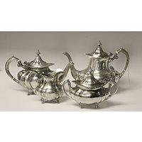 Sterling Silber Tee Set Von Reed Barton Hampton Court 4 Stück von Antike