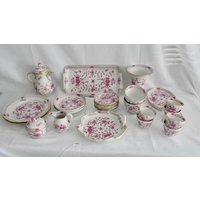 Meissen 1. Wahl Kaffee Mokka Service 25 Teile Porzellan Indisch Purpur Meissen 1. Wahl Kaffee Mokka Service 25 Teile Porzellan Indisch Purpur von AntikhandelStuttgart