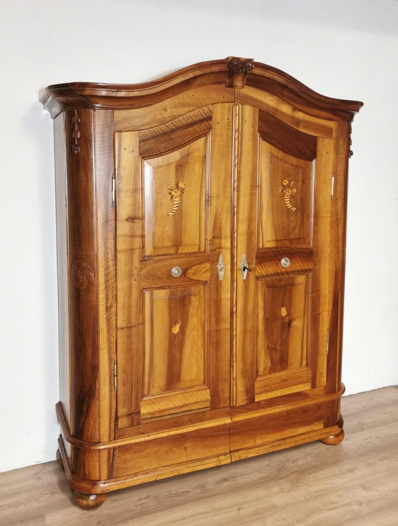 Barock Schrank Nussbaum Pfalz mit Intarsien um 1760 von Antikhof Br?ck