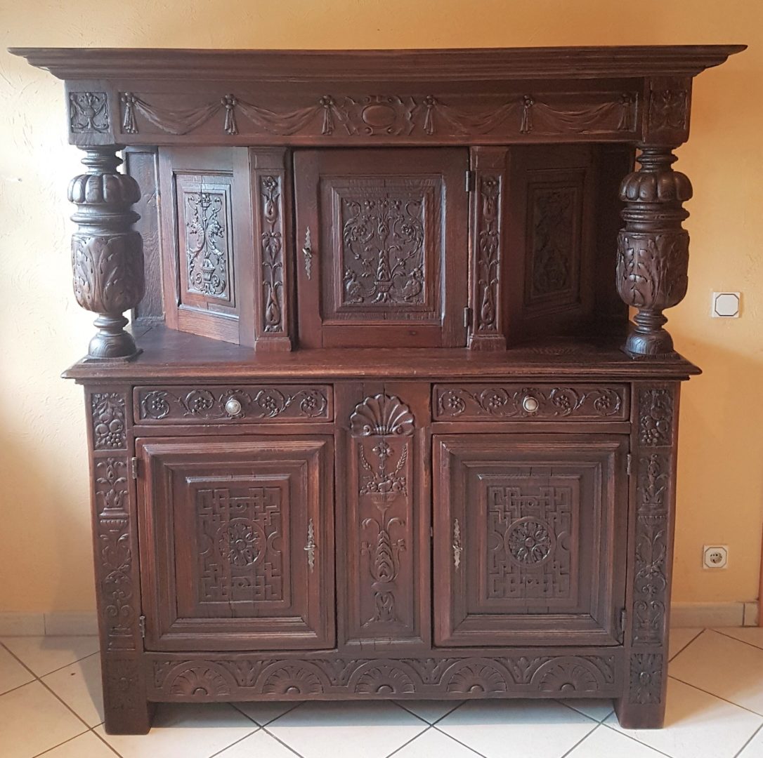 Eiche Renaissance Buffet / Schrank von Antikhof Br?ck