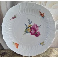 Meissen Antik Marcolini Große Schale Mit Handbemalten Blumen Bouqets, Ø29, 5cm von AntiqueDinnerwareNL