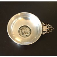 Franciscvs M. Theresia Avgg. Sterling Silber Schale Mit Griff von AntiqueSoCal