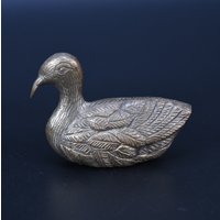 Handgefertigte Metall Ente Statue Vintage Seltene Alte Messing Ausgestattet Holz Schwan Figur Nepal von AntiquesFromAsia