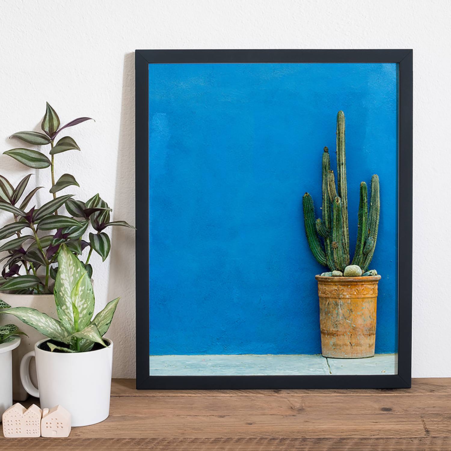Bild Blue Wall with Cactus Bild Blue Wall with Cactus von Any Image