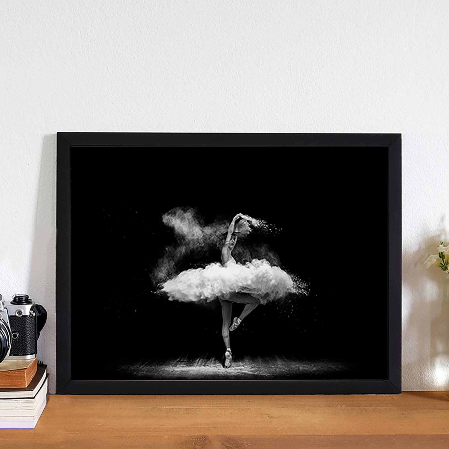 Bild Dancing with Powder von Any Image