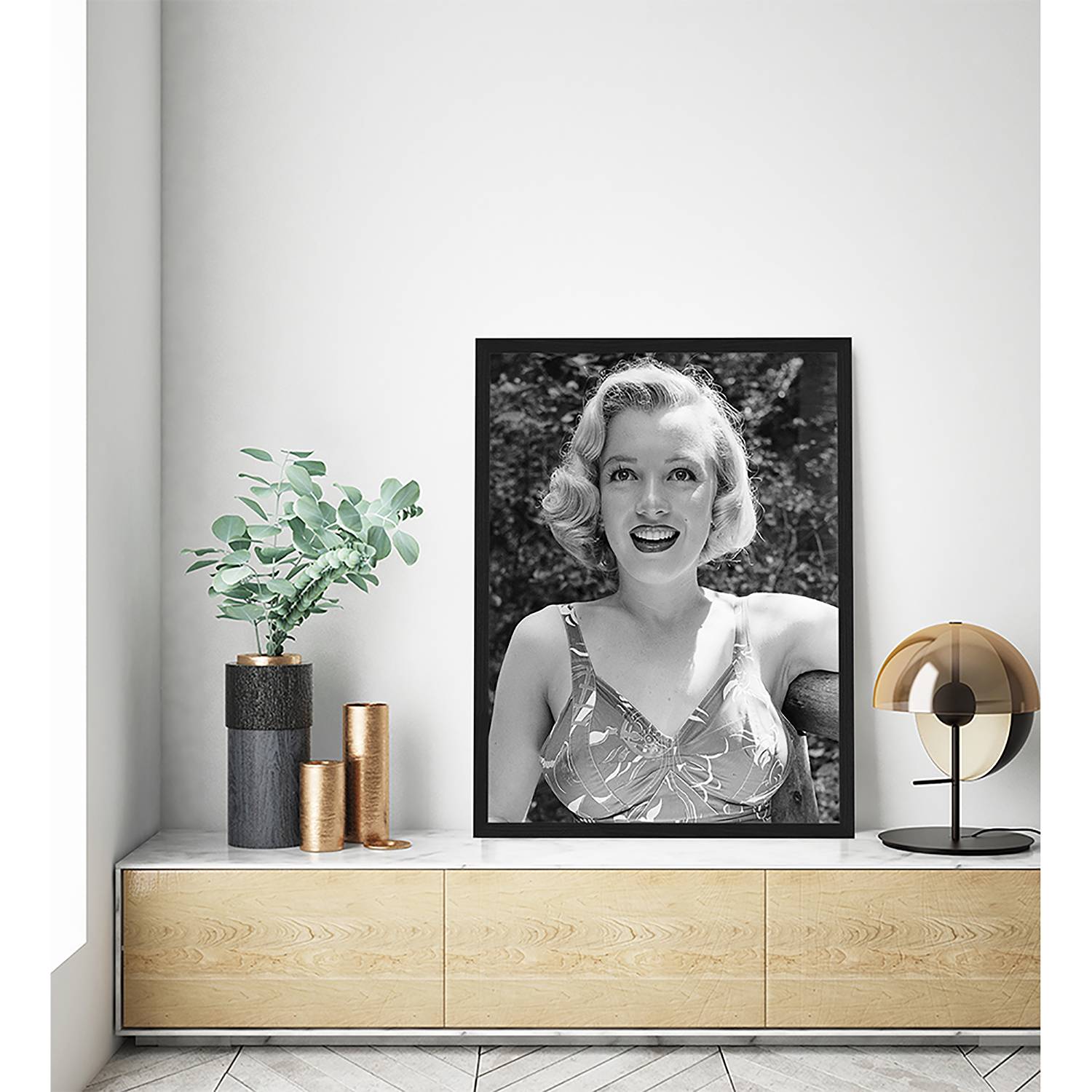 home24 Bild Young Marylin Rahmen: Massivholz Buche, lackiert Abdeckung: Plexiglas Schwarz 73 x 93cm von home24