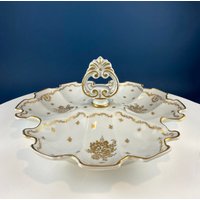 Dreiteilige Porzellanschale Mit Griff in Der Mitte. Antike Schale Aus Limoges Gewelltem Rand. Atemberaubendes Gold Blumen Motiv von AnythingDiscovered