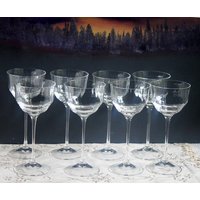Vintage Kristall Gläser. Sektgläser Mit Dünnen Stielen Und Getäfelter Schüssel. Set Aus Acht Gläsern. Geschenk Für Ihn von AnythingDiscovered