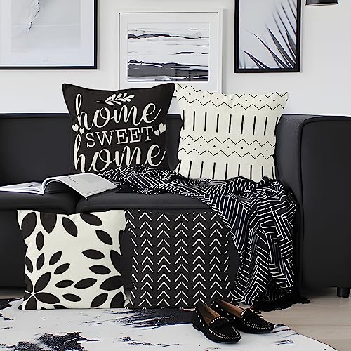 Aoihrraan Kissenbezüge 4er Set, Schwarz Weiß Geometrie Wurfkissenbezüge Sweet Home Minimalist Weicher Kurzer Plüsch Quadrat Kissenbezug für Sofa Couch Schlafzimmer Auto Stuhl Wohnkultur 45x45cm von Aoihrraan