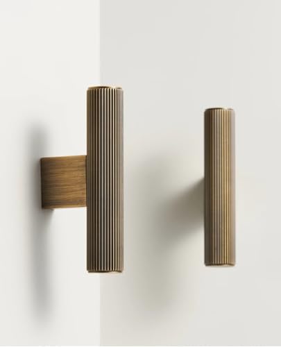 Aoleegatt Massive Messing Antik Messing Lineare Küchenknöpfe Lange T-Bar Möbel Kleiderschrank Schubladengriffe Pull Schrankstangen Quadratfuß (CH052-AB-192214) von Aoleegatt
