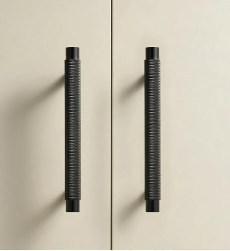 Massive Messing Küchenmöbelgriffe Modern Rändelmuster Antik Matt Messing Schwarz Farbe Schrankknöpfe T-Bar Pull (CH098-BLK-160192) von Aoleegatt