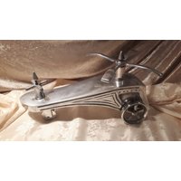Hubschrauber Aluminium Kunstwerk Selten Unikat Metall Flieger Flugzeug Dekoration Kunst Deko Rotor Räder Alu Metallkunst Handmade Handarbeit von ApadisArt