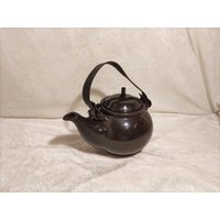 Kleine Teekanne Day Birger A Mikkelsen Home Schwarze Vintage Porzellan Kaffeekanne Lederband Ist Zur Reinigung Komplett Abnehmbar von ApadisArt