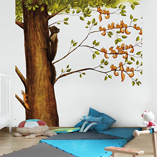 Apalis Kindertapeten Vliestapeten Einhörnchen in Gefahr Fototapete Quadrat | Vlies Tapete Wandtapete Wandbild Foto 3D Fototapete für Schlafzimmer Wohnzimmer Küche | Größe: 192x192 cm, braun, 104825 von Apalis