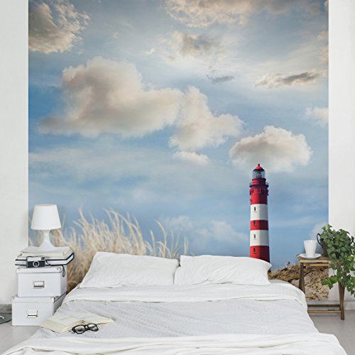 Apalis Vliestapete Leuchtturm in den Dünen Fototapete Quadrat | Vlies Tapete Wandtapete Wandbild Foto 3D Fototapete für Schlafzimmer Wohnzimmer Küche | Größe: 192x192 cm, blau, 95368 von Apalis