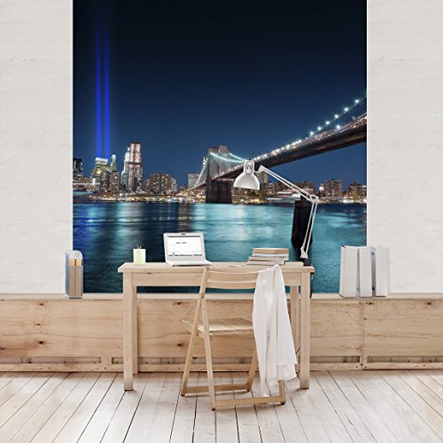 Apalis Vliestapete Lichter des World Trade Centers Fototapete Quadrat | Vlies Tapete Wandtapete Wandbild Foto 3D Fototapete für Schlafzimmer Wohnzimmer Küche | Größe: 288x288 cm, blau, 98507 von Apalis