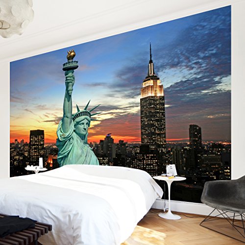 Apalis Vliestapete New York at Night Fototapete Breit | Vlies Tapete Wandtapete Wandbild Foto 3D Fototapete für Schlafzimmer Wohnzimmer Küche | mehrfarbig, 94732 von Apalis