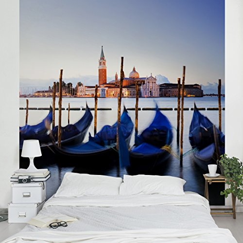 Apalis Vliestapete Venice Gondolas Fototapete Quadrat | Vlies Tapete Wandtapete Wandbild Foto 3D Fototapete für Schlafzimmer Wohnzimmer Küche | Größe: 192x192 cm, blau, 98117 von Apalis