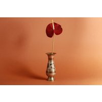 70Er Jahre Vintage Massive Messing Pfau Geätzt Hourglass Vase von BranchesVintage