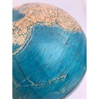 Rand Mcnally International World Globe - Tischglobus von Appleschmapple