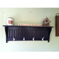 Splendid Holz Garderobenleiste | Attraktives Wandregal Mit Kleiderhaken, Handtuchhalter von AppletreeWoodcrafts