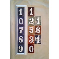 5 Zahlen Plättchen Plakette. Pvc Und Wetterfest Mit Vielen Farbmöglichkeiten. Adressplakette Horiz. Oder Vertikal von ApplewoodPottery