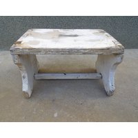 Rustikaler Melkhocker - Antiker Hocker Primitive Bauernhaus Dekor von AproShop