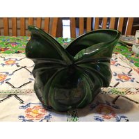 Vintage Valley Vista California Keramik Grünes Blatt Design Übertopf Oder Vase von ApronForest