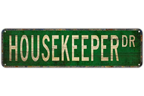Straßenschild Housekeeper Housekeeper Geschenk Haushälterin Schild Hotel Straßenschild Aluminium Metallschild Rustikales Blechschild Retro Wanddekoration 10 x 40 cm Straßenschild Housekeeper Housekeeper Geschenk Haushälterin Schild Hotel Straßenschild Aluminium Metallschild Rustikales Blechschild Retro Wanddekoration 10 x 40 cm von Apular