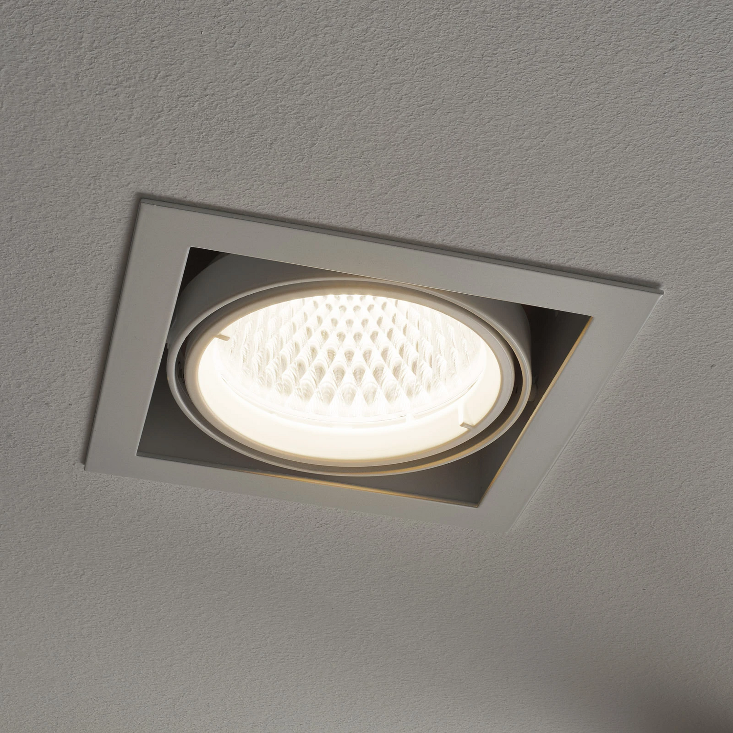 Arcchio Adin Led Einbaulampe Deckenlampe Deckenlicht Leuchte 4.000 K 259 W Weiß B-Ware Arcchio Adin Led Einbaulampe Deckenlampe Deckenlicht Leuchte 4.000 K 259 W Weiß B-Ware von Arcchio