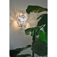 Wandleuchte Owlmetrics Weiß Mit Kristallen Wandleuchte Owlmetrics Weiß Mit Kristallen von Archerlamps