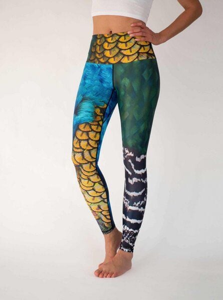 Arctic Flamingo Yoga Leggings Damen PFAU aus ECONYL® regeneriertem Nylon von Arctic Flamingo