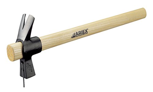 Zimmerer Hammer 'SALVAMANICO' Kopf aus gehärtetem Stahl. Langer Hals, mit Magnet. Griff Holz lackiert. von Ariex