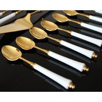 6x Hanseat Teelöffel Mit Porzellangriff Design By August Warnecke 6x Hanseat Teelöffel Mit Porzellangriff Design By August Warnecke von ArmoireAncienne