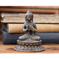 Antike Messing Buddha Figur - Nepal Lucky von ArmoireAncienne