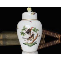 Deckelvase Aus Porzellan - Ingwervase Herend Rothschild 6450/Ro von ArmoireAncienne