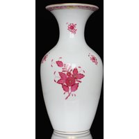 Große Porzellan Vase - Herend Apponyi in Himbeere von ArmoireAncienne